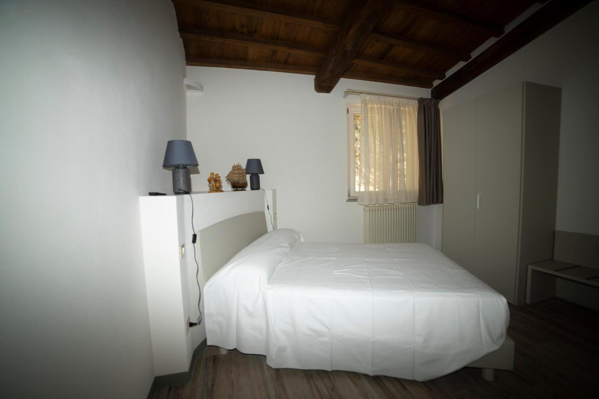 Casa Vacanze Raggio Di Sole Grotte  Exterior foto